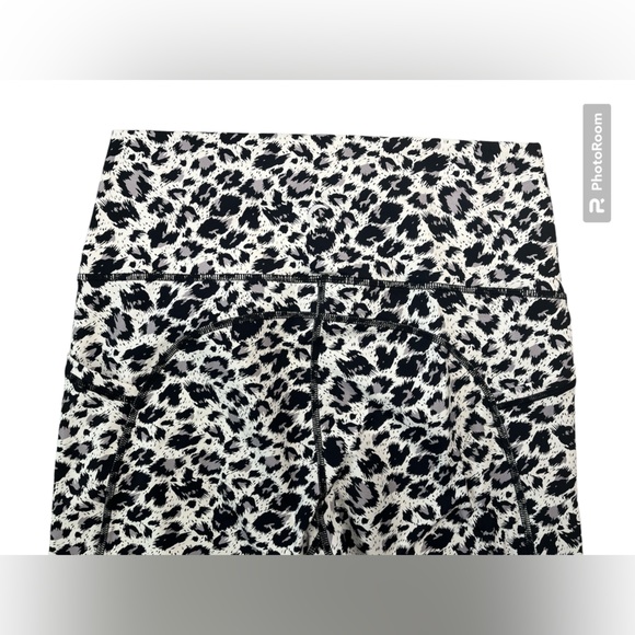 Snow Leopard Pocket Brilliant Hi-Rise 7/8 24” 8-10 ZYIA NWT - Picture 9 of 14